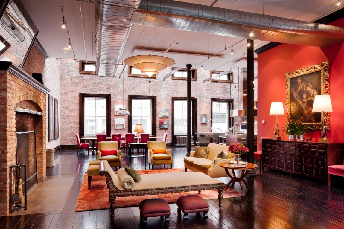 Triplex loft mansion en Tribeca, Nueva York con lámparas Fortuny