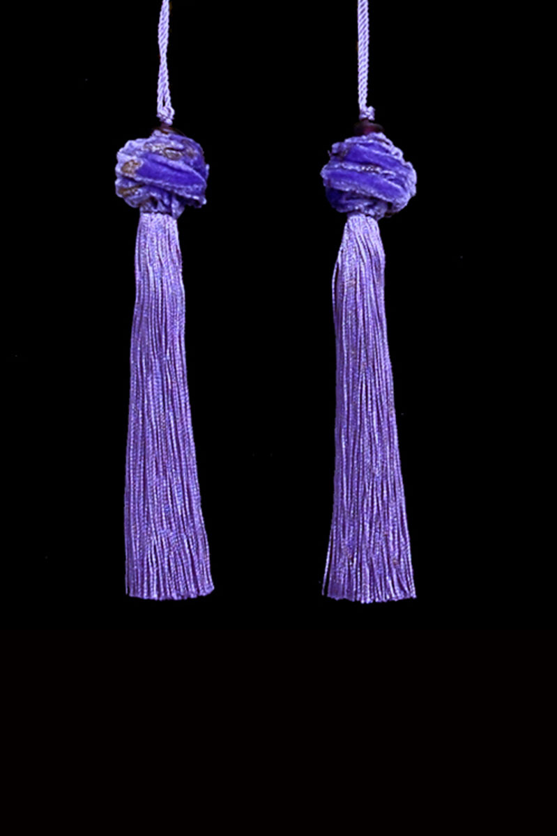 Venetia Studium Turbante couple of lavander key tassels