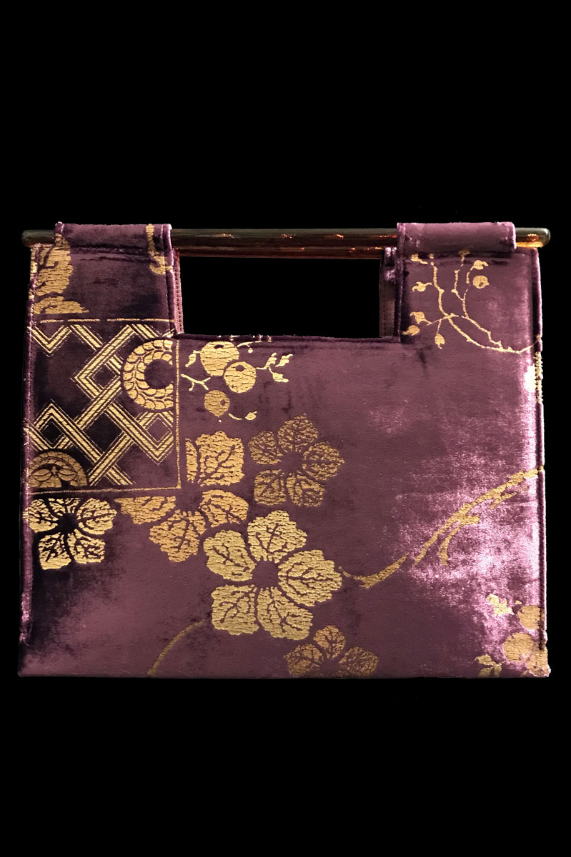 Bolso Fortuny Aiko de terciopelo negro estampado