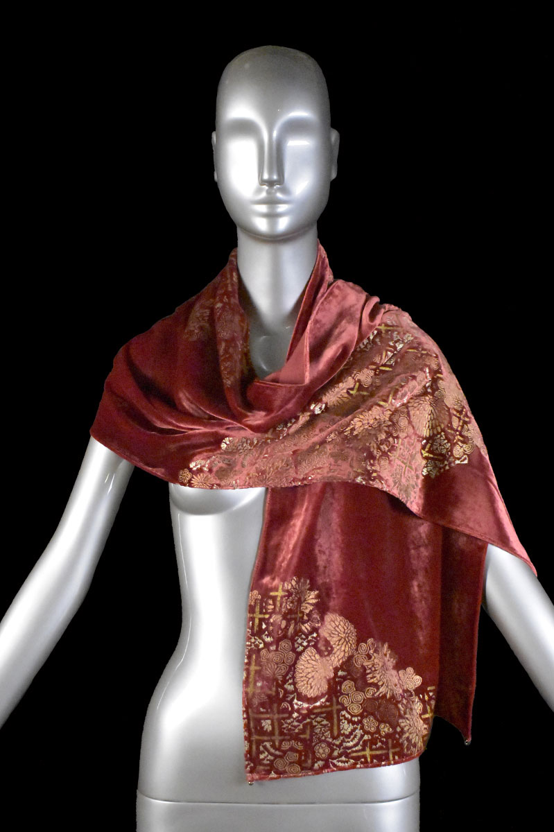 Bufandas Fortuny de terciopelo estampado con cuentas de cristal de Murano