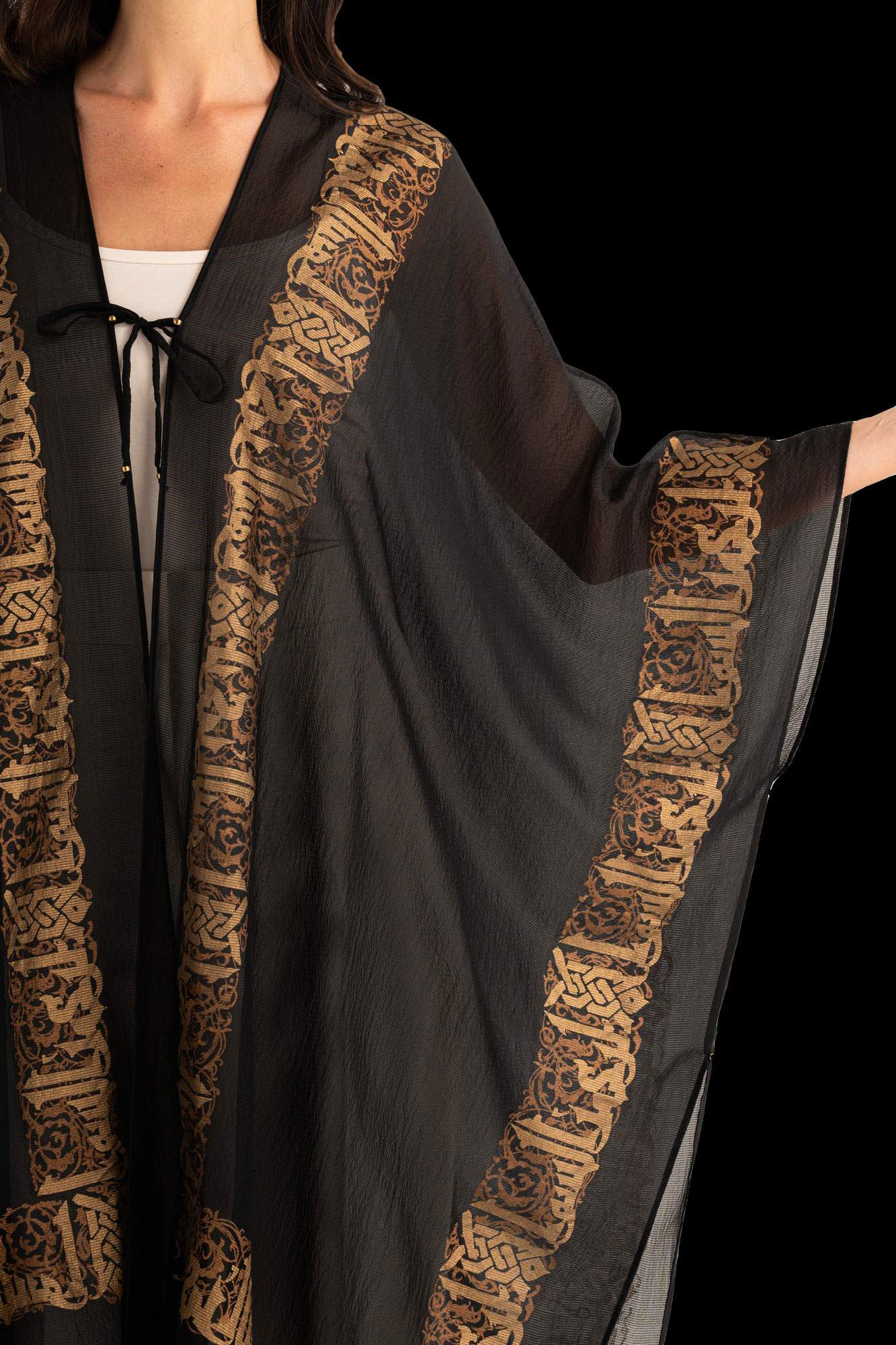 Esther Abrigo de Noche en Crepé Georgette | Arabo Negro